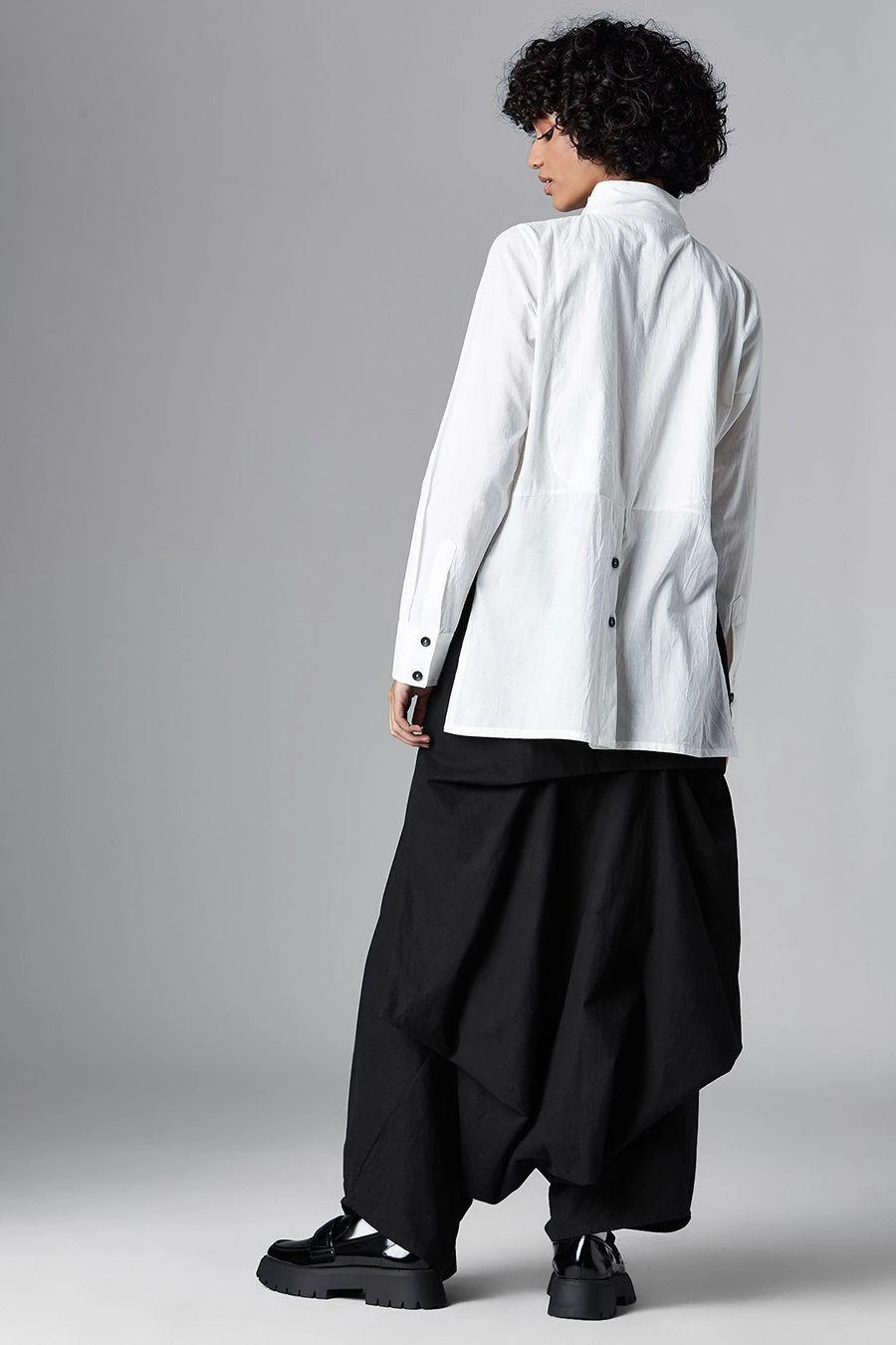 Chola White Curve Placket Shirt 4 Chola White Curve Placket Shirt - Image 4