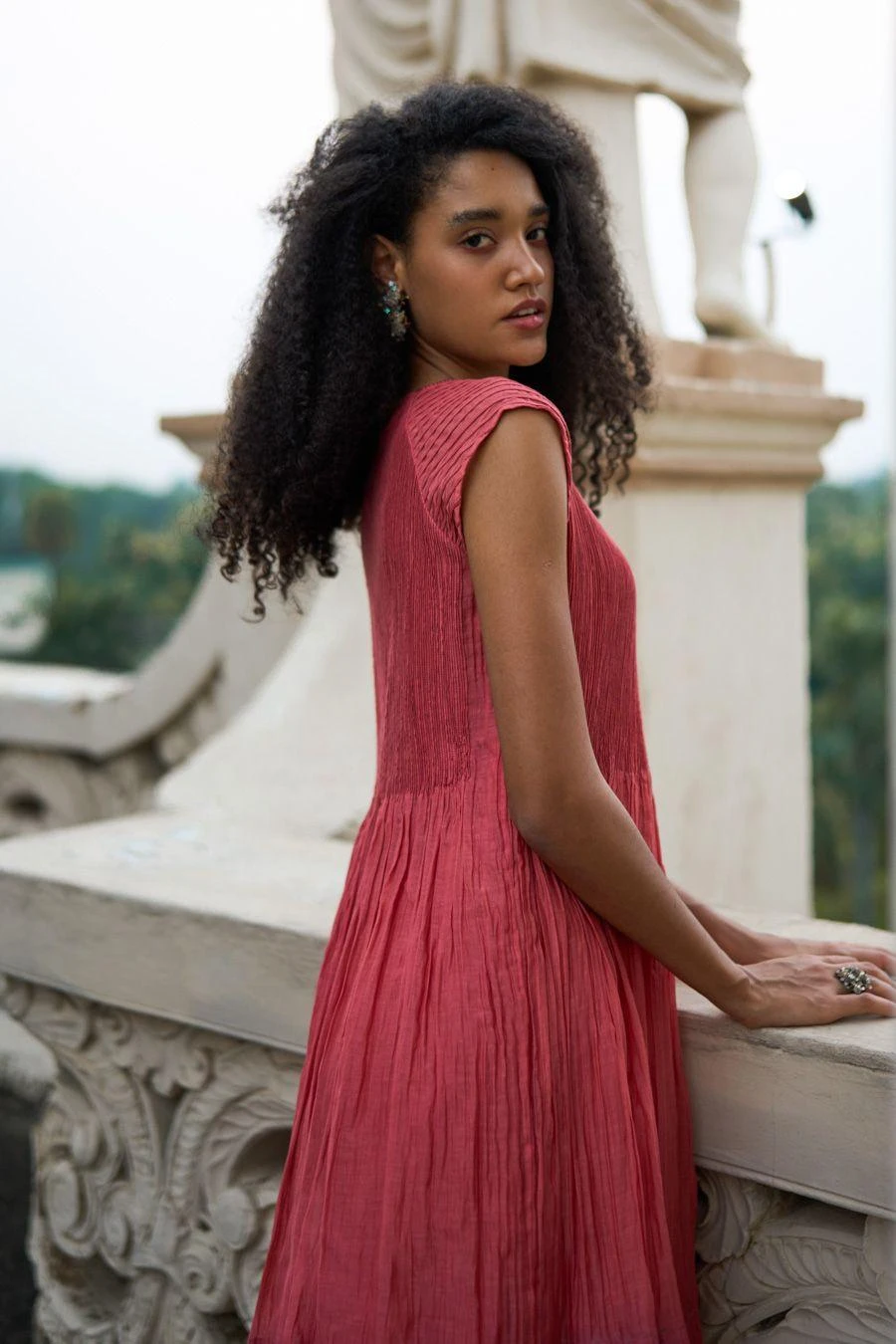 Swatti Kapoor Quartz Pink Layered Dress With Coral Culottes 3 Swatti Kapoor Quartz Pink Layered Dress With Coral Culottes - Image 3