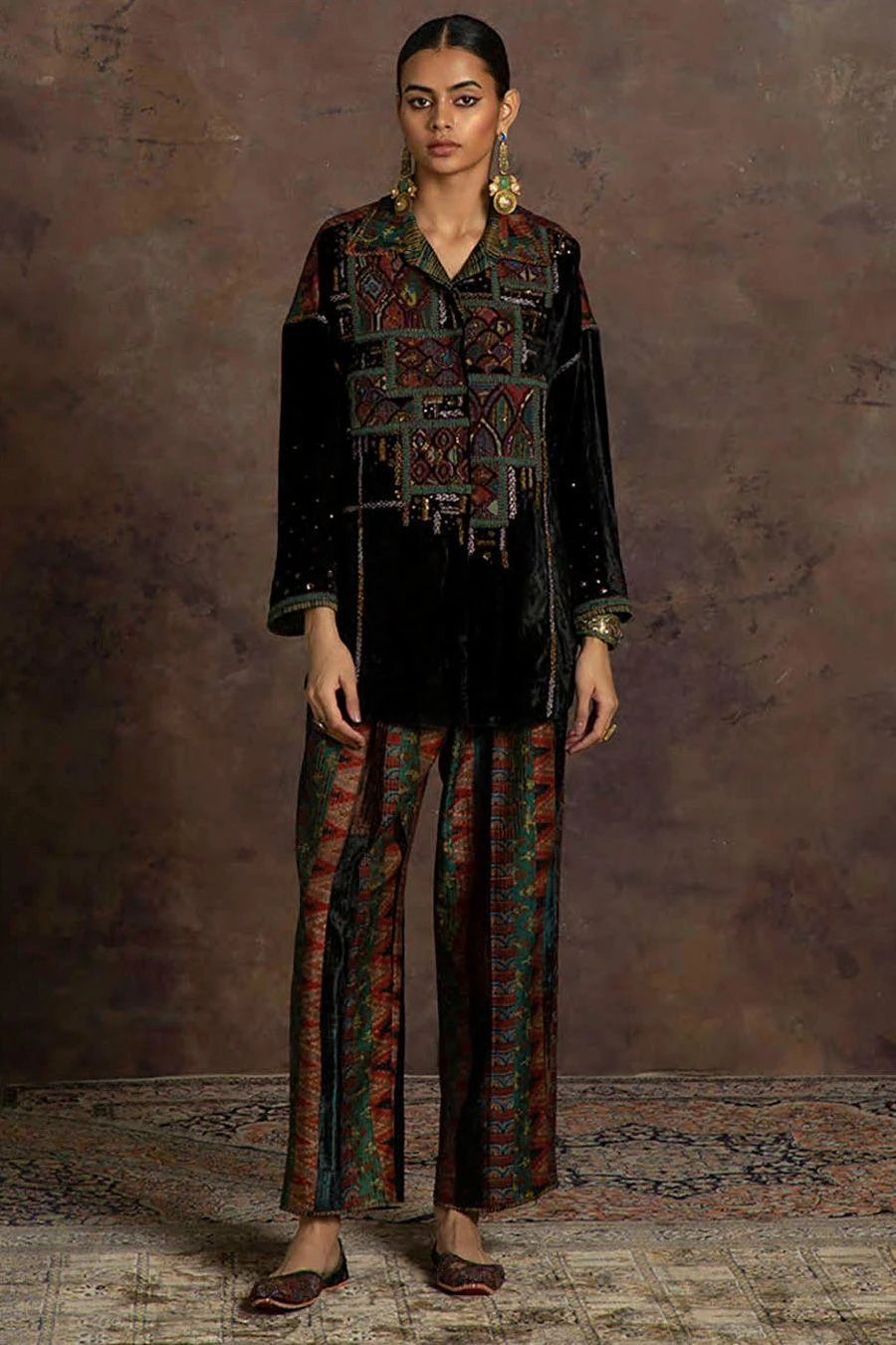 Sunira Designs Rushaan Katran Textured Pant 1 Sunira Designs Rushaan Katran Textured Pant