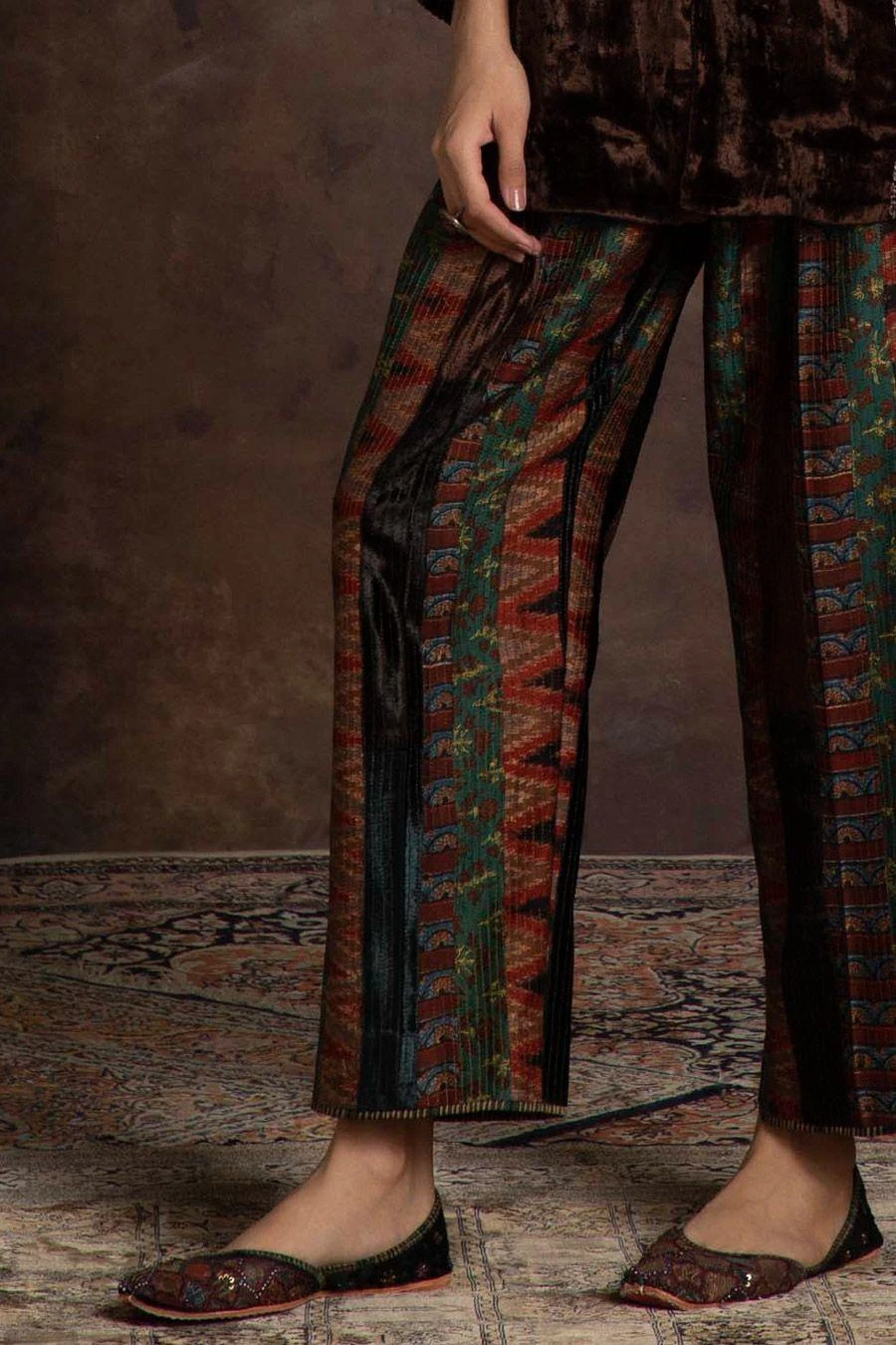 Sunira Designs Rushaan Katran Textured Pant 5 Sunira Designs Rushaan Katran Textured Pant - Image 5