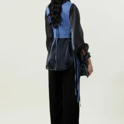 Kanika Goyal Label Blue Embellished Bib -Cheap Drapvera Store 221123kg06 4 1