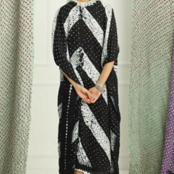 Twenty Nine Black Shift Dress With Shibori Bandhani Cape -Cheap Drapvera Store 254tn29 5