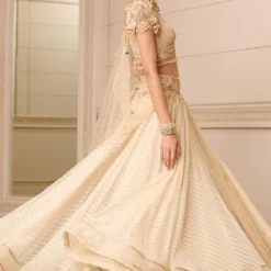 Tarun Tahiliani Ivory & Gold Kalidar Lehenga Set -Cheap Drapvera Store 270723tt07 3