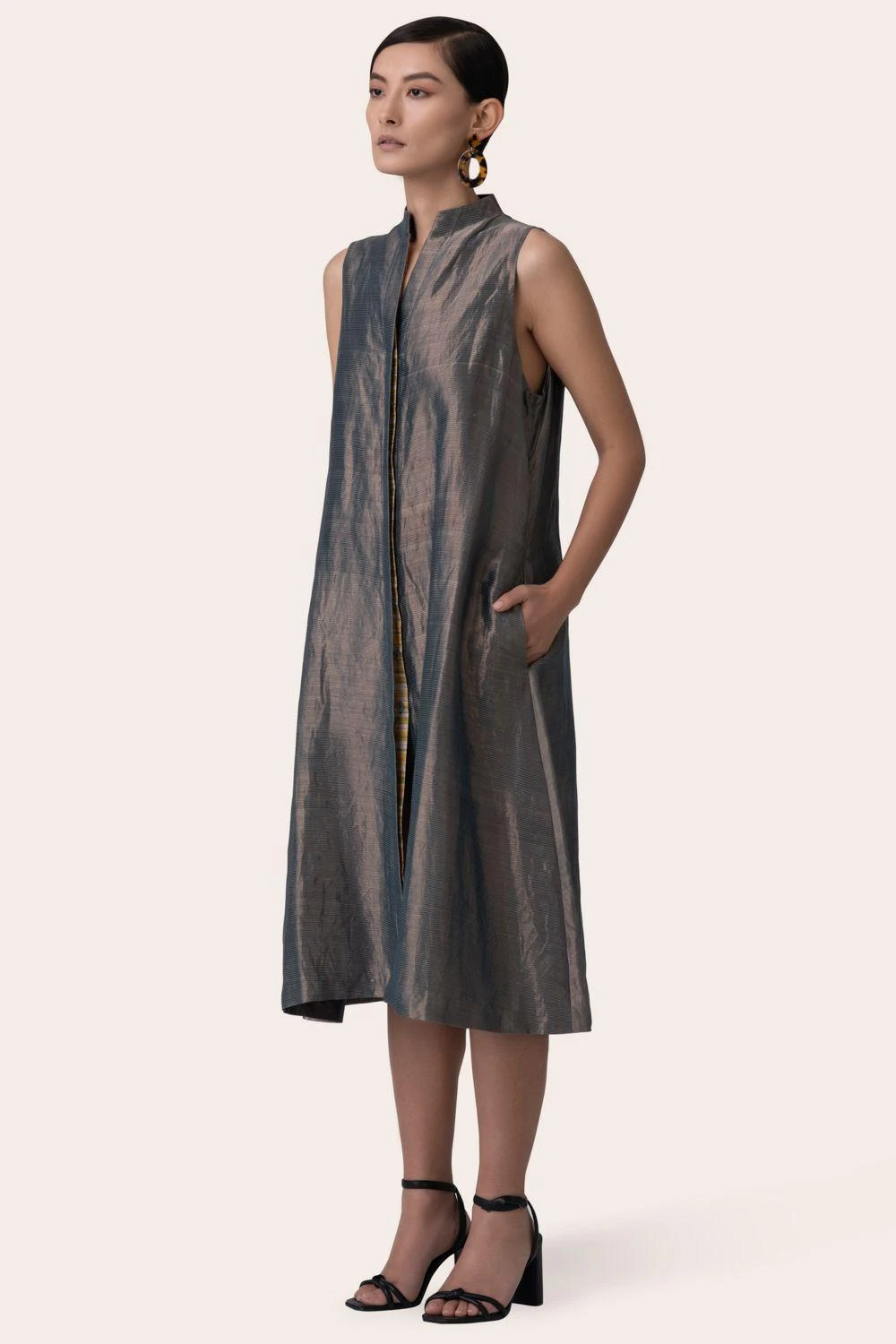 November Noon Jasmine Bloom Front Open Dress 2 November Noon Jasmine Bloom Front Open Dress - Image 2