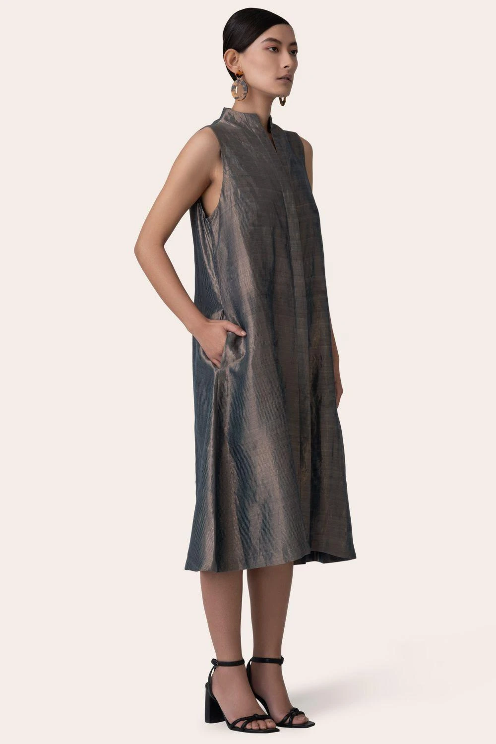 November Noon Jasmine Bloom Front Open Dress 3 November Noon Jasmine Bloom Front Open Dress - Image 3