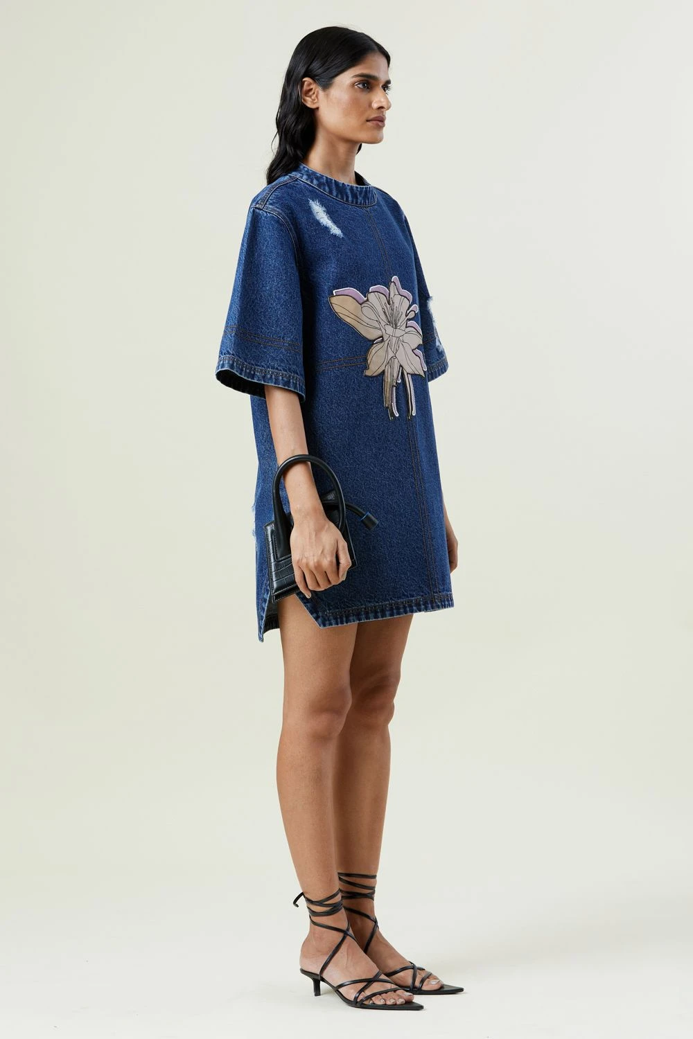 Kanika Goyal Label Dark Blue Applique Denim Dress 2 Kanika Goyal Label Dark Blue Applique Denim Dress - Image 2