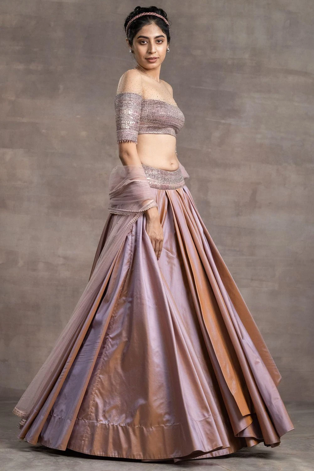 Tarun Tahiliani Pink Two Tone Silk Taffeta Lehenga Set 3 Tarun Tahiliani Pink Two Tone Silk Taffeta Lehenga Set - Image 3