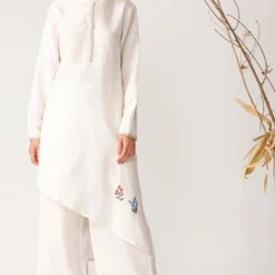 Payal Pratap Pant With Embroidered Hem