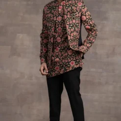 Tarun Tahiliani Men Black & Pink Floral Quilted Bundi Jacket Set -Cheap Drapvera Store 411ttmw30 3