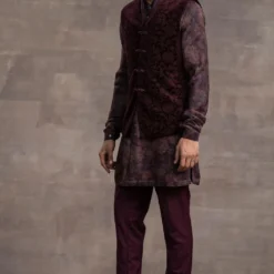 Tarun Tahiliani Men Wine Velvet Jacket Set -Cheap Drapvera Store 411ttmw33 3