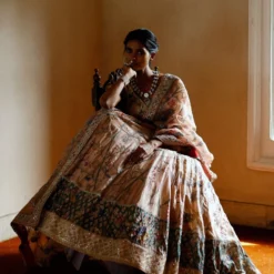 Archana Jaju Rosewood Pink Handpainted Kalamkari Lehenga Set 7 Archana Jaju Rosewood Pink Handpainted Kalamkari Lehenga Set -Cheap Drapvera Store 512ajw12 3