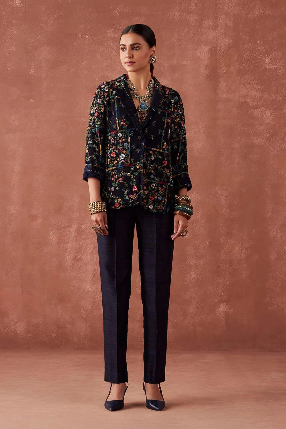 Sunira Designs Blue Dhaaga Narrow Pants 1 Sunira Designs Blue Dhaaga Narrow Pants