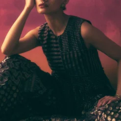 Urvashi Kaur Wine Micro Pleated Peplum Top 7 Urvashi Kaur Wine Micro Pleated Peplum Top -Cheap Drapvera Store 8823uk4 3