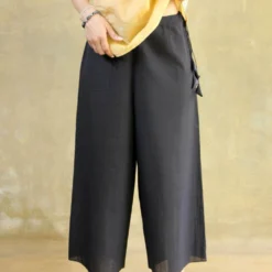 Kishmish Black Cropped Pyjamas