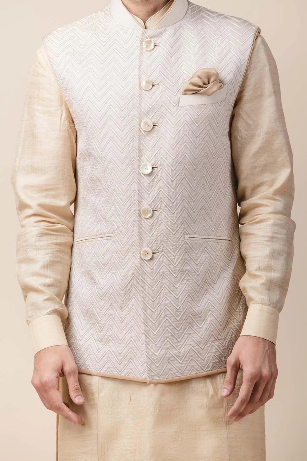 Tarun Tahiliani Men Ivory Applique Bundi Jacket 3 Tarun Tahiliani Men Ivory Applique Bundi Jacket - Image 3